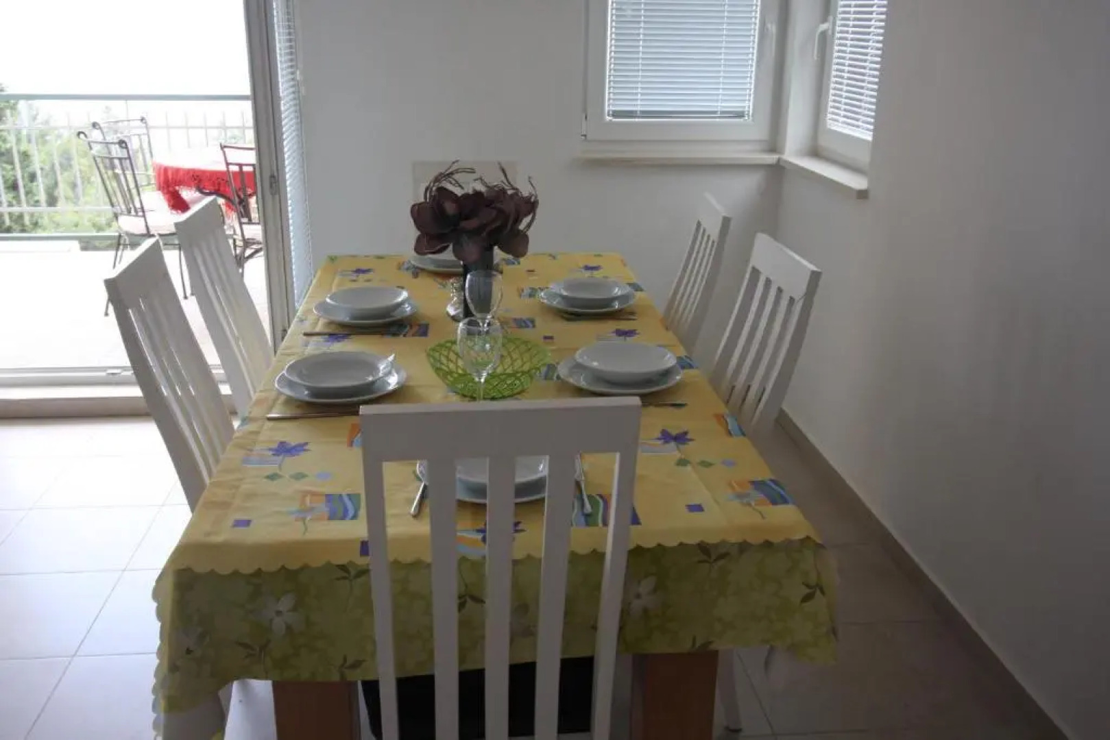 Mimice Bay Apartments