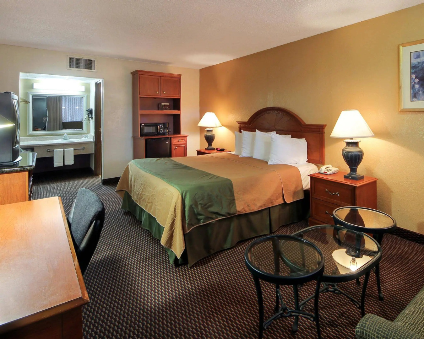 Americas Best Value Inn Shawnee