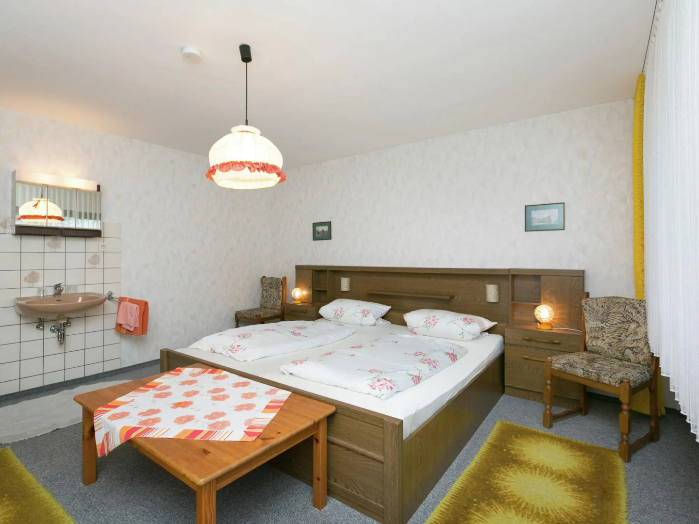 Apartment in Winnen Near Forest