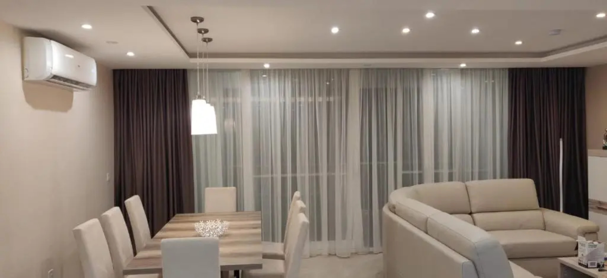 Wileg 4B Luxury Two Bedroom Apartment with Shared Swimming Pool.