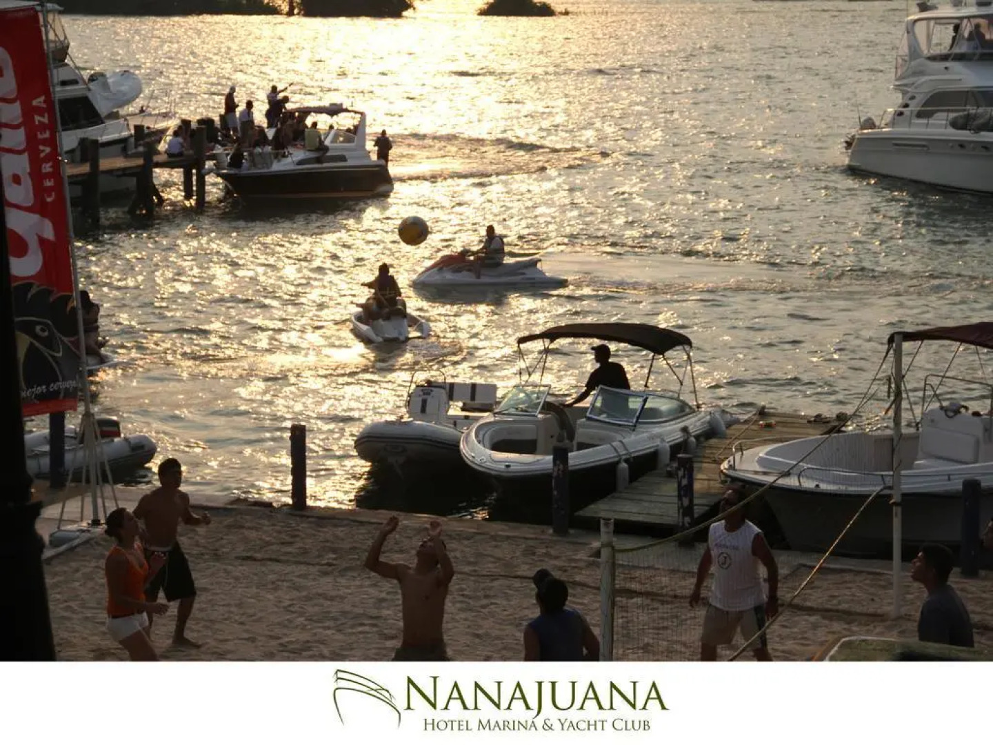 Nana Juana Hotel & Marina