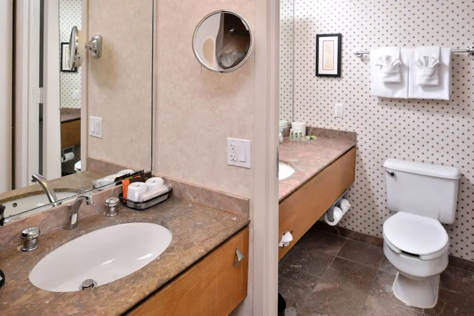 Edward Hotel & Convention Center