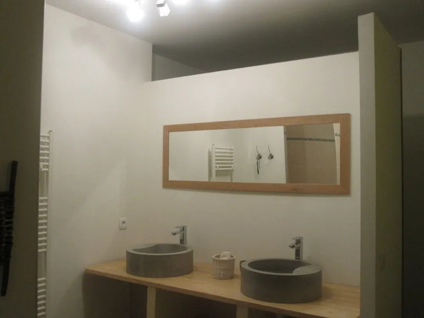 Sur Le Chemin Des Buvats