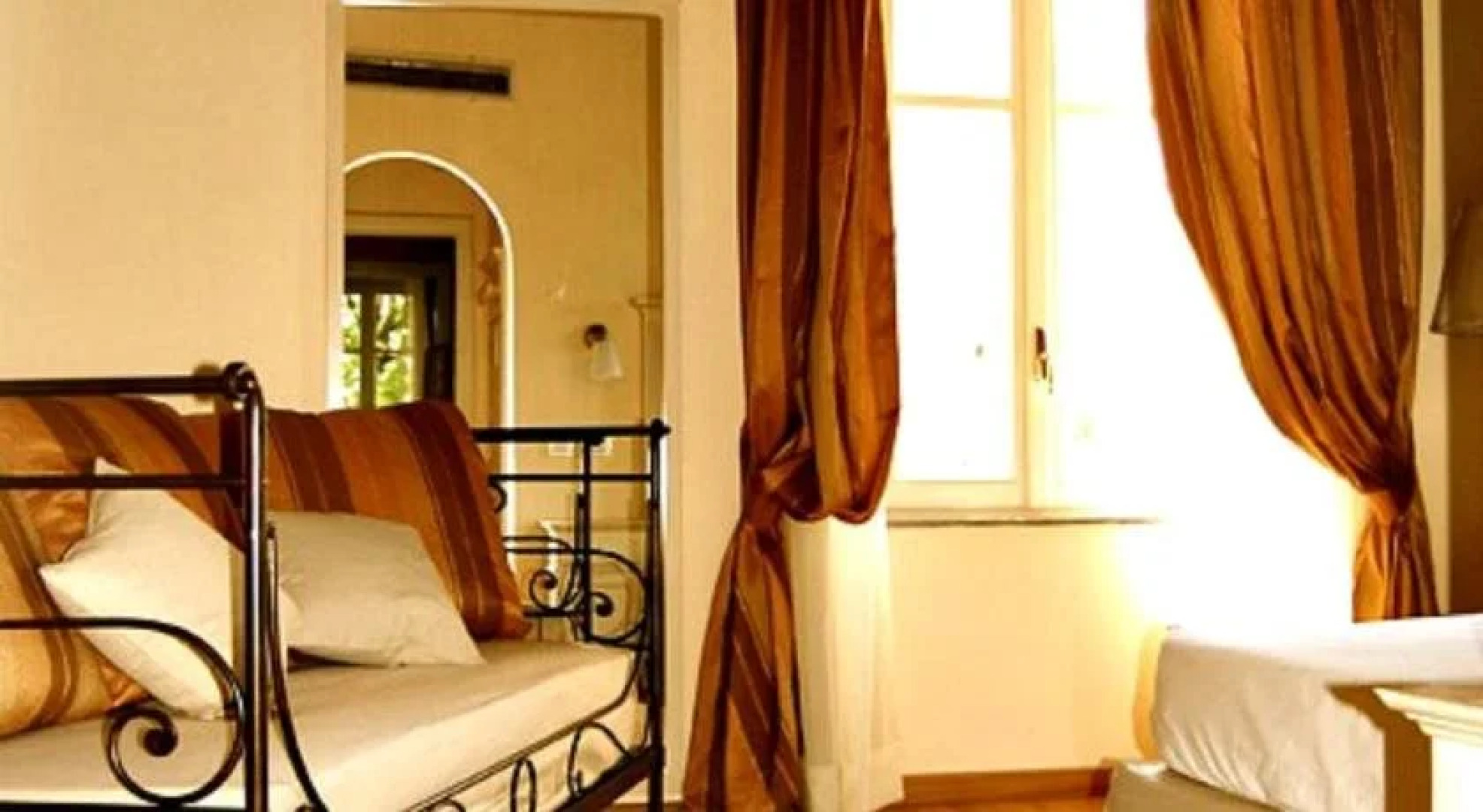 La California Relais