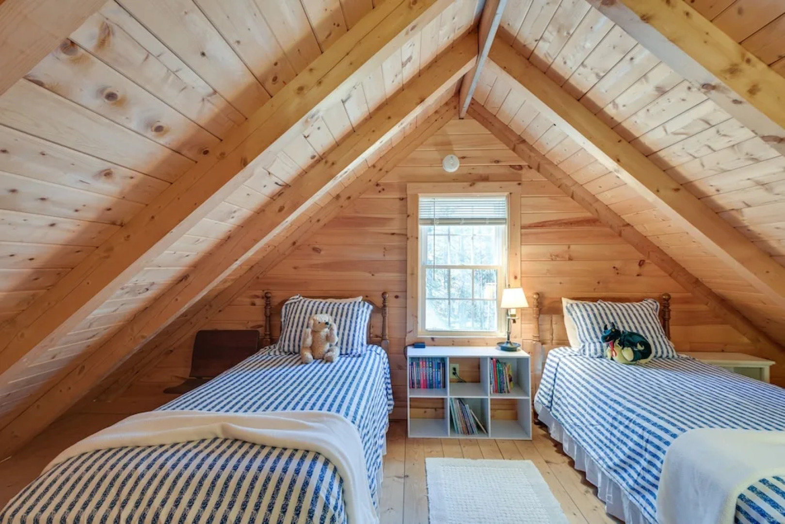 Maine Lodging Near Acadia National Park!