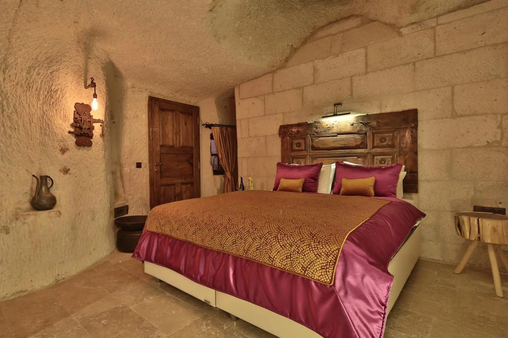 The Owl Cave Hotel