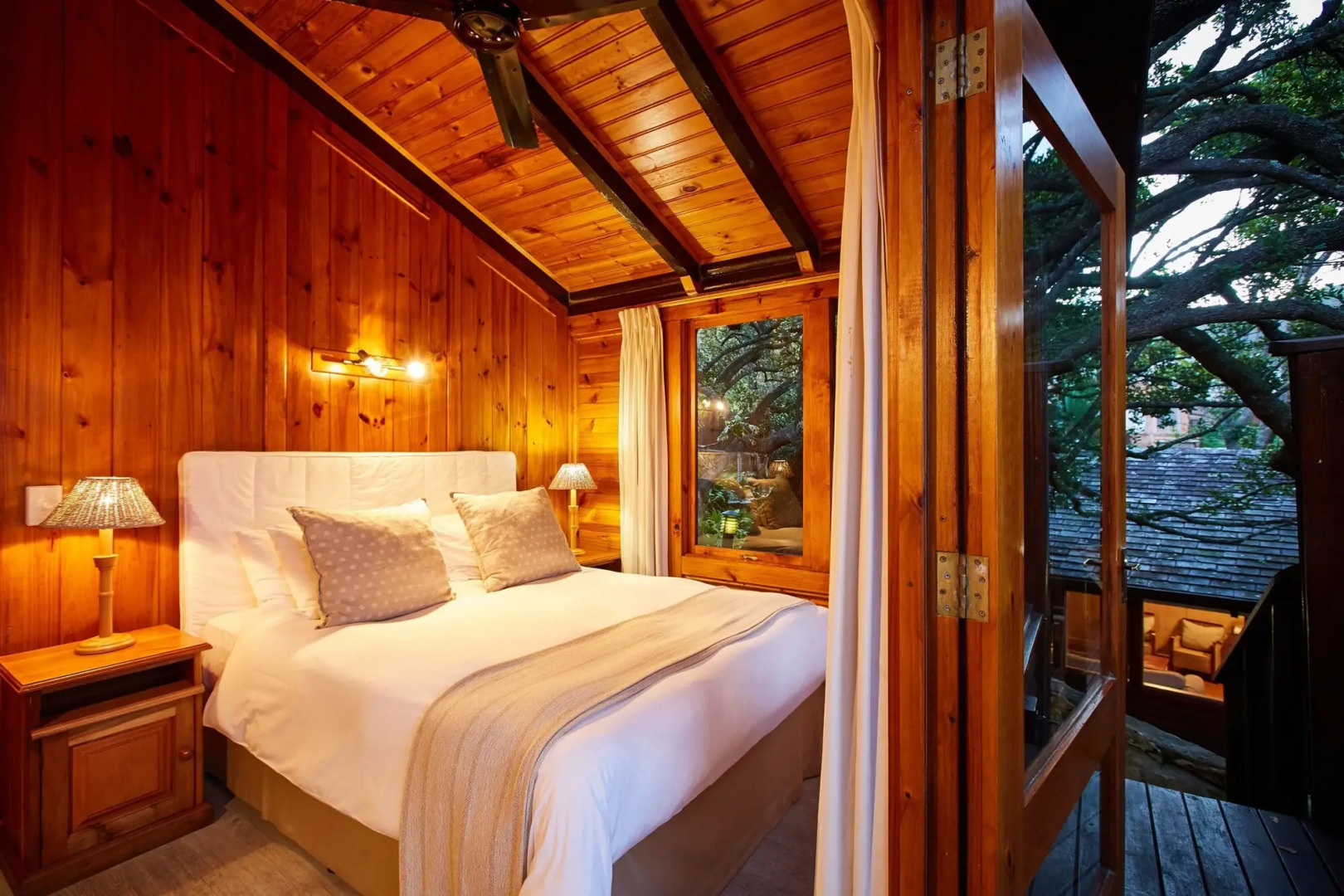 Under Milkwood Resort