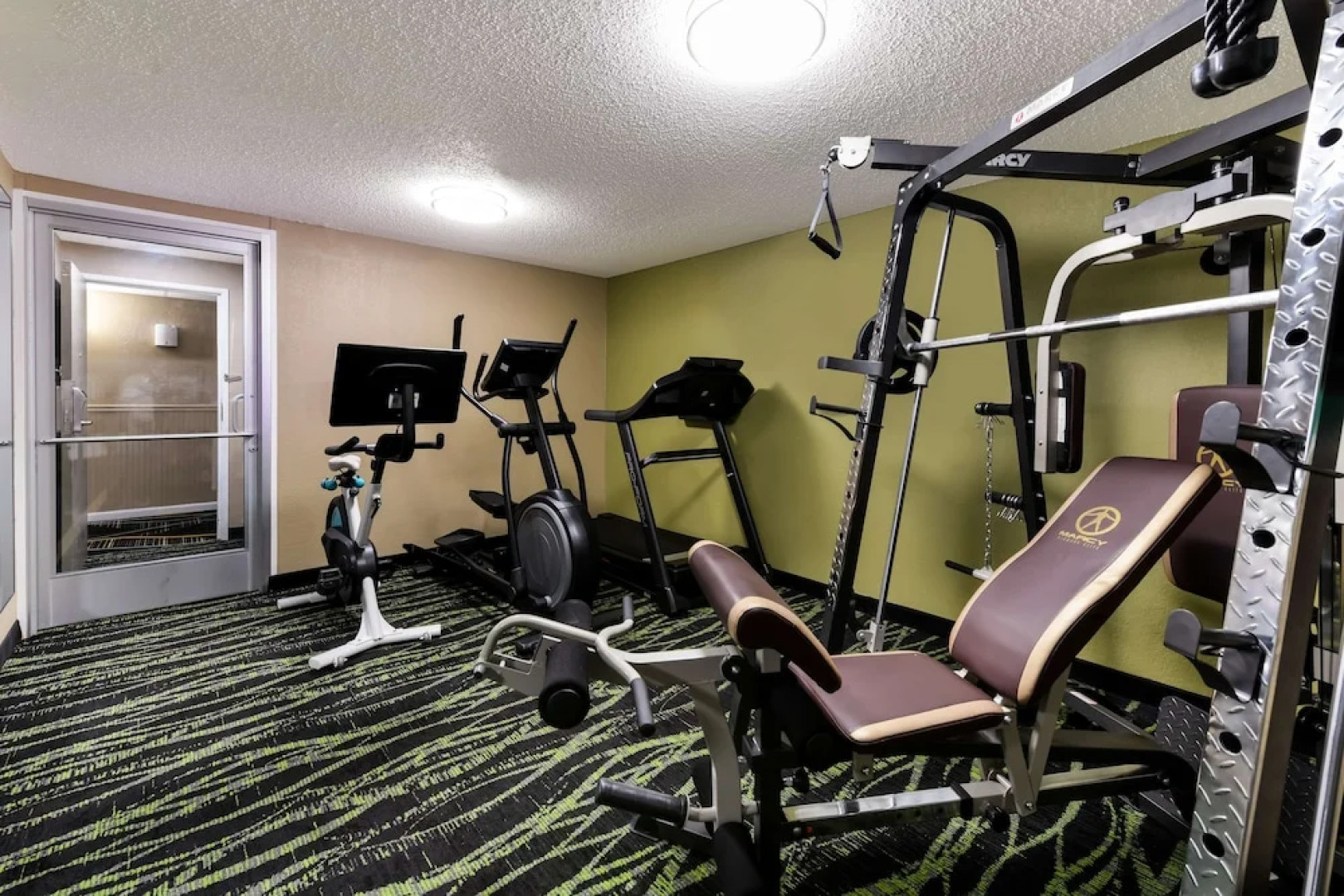 Baymont by Wyndham Liberty MO