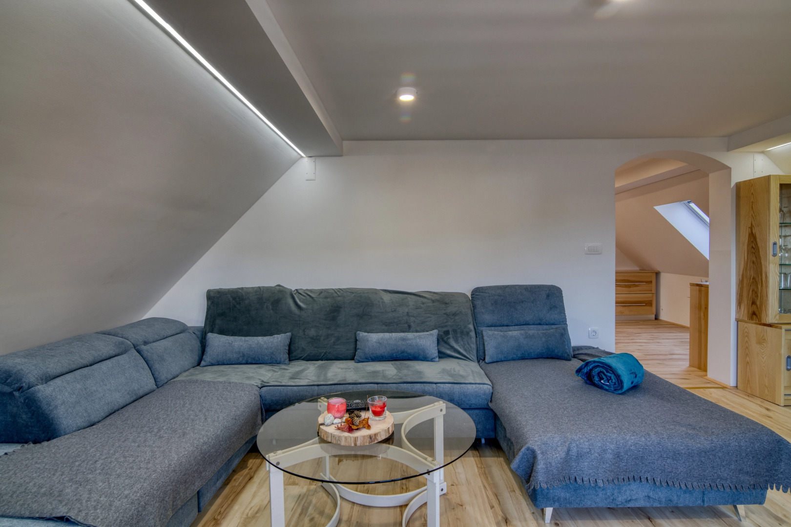 Farmhouse Raspberry Pool Wellness