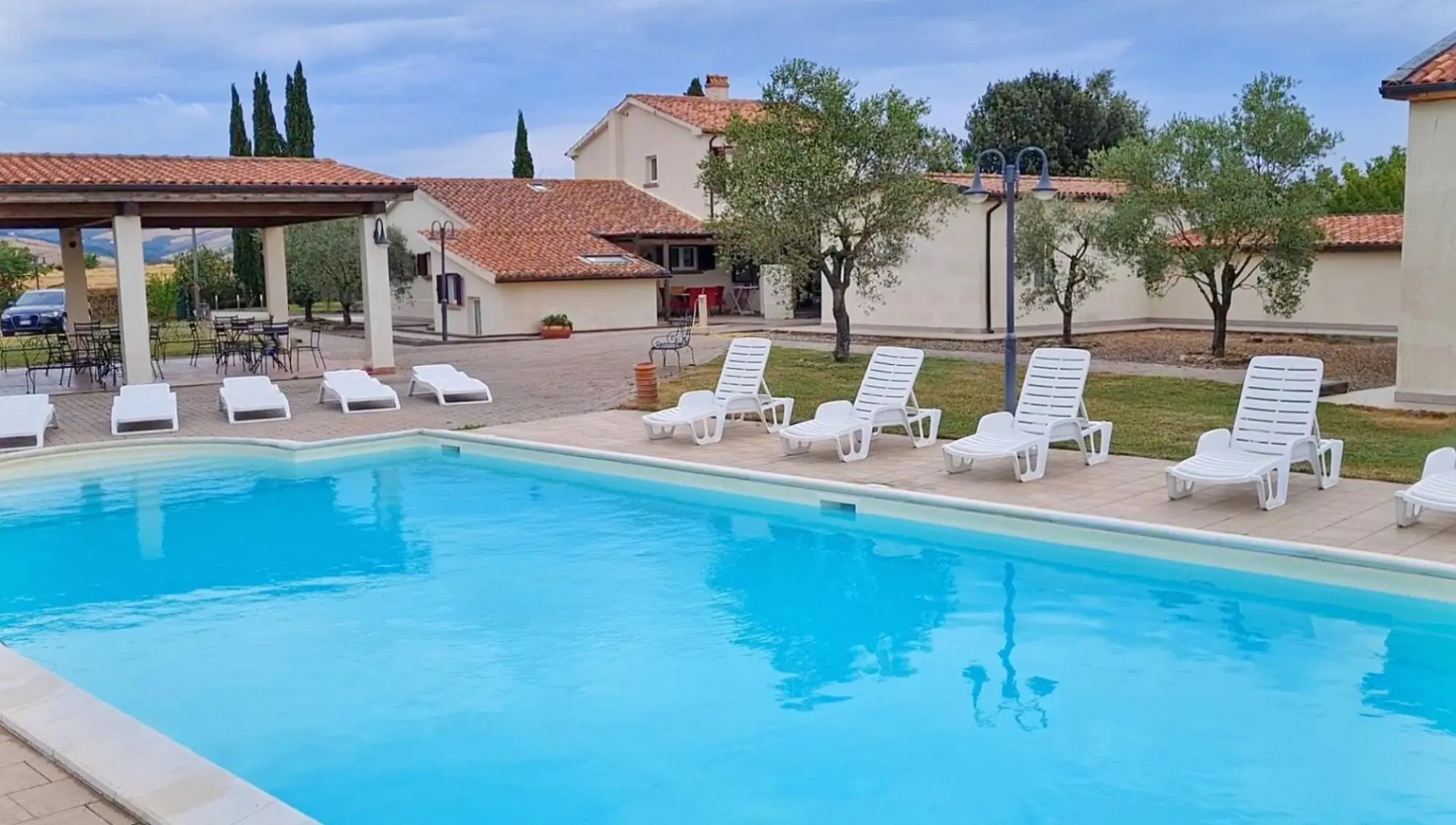 Independent Farmhouse With Pool Ideal for Groups-san Giuseppe
