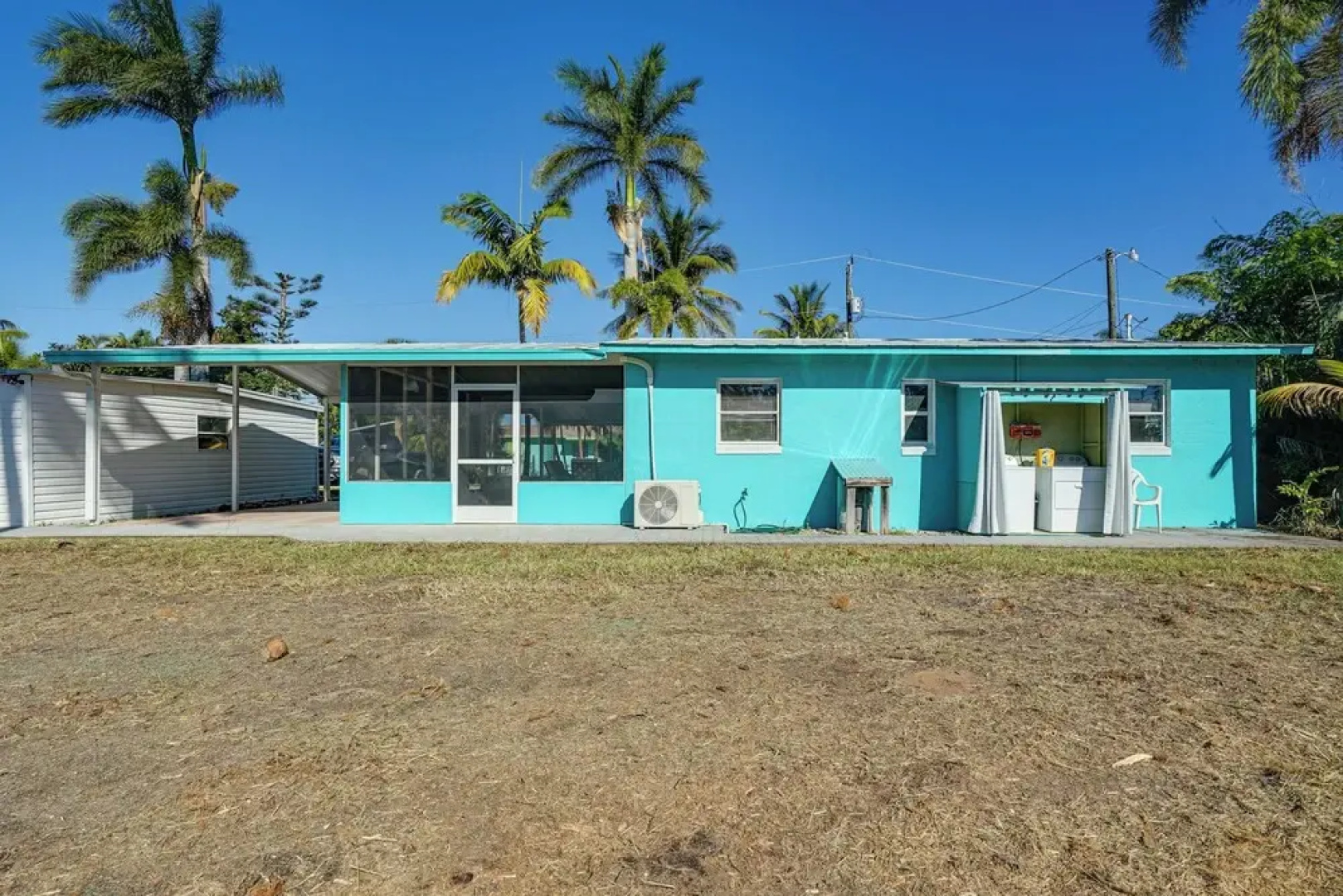 1 Mi to Boat Ramp: Bokeelia Home w/ Screened Patio