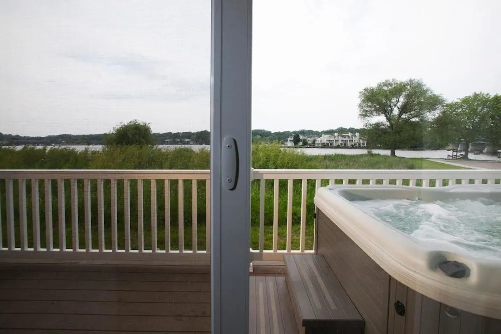 Swing Bridge Condo - Unit 10