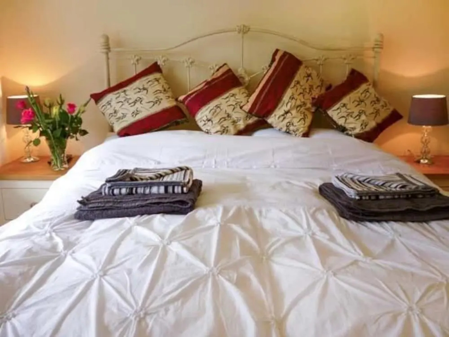 3 Riverside Bungalows