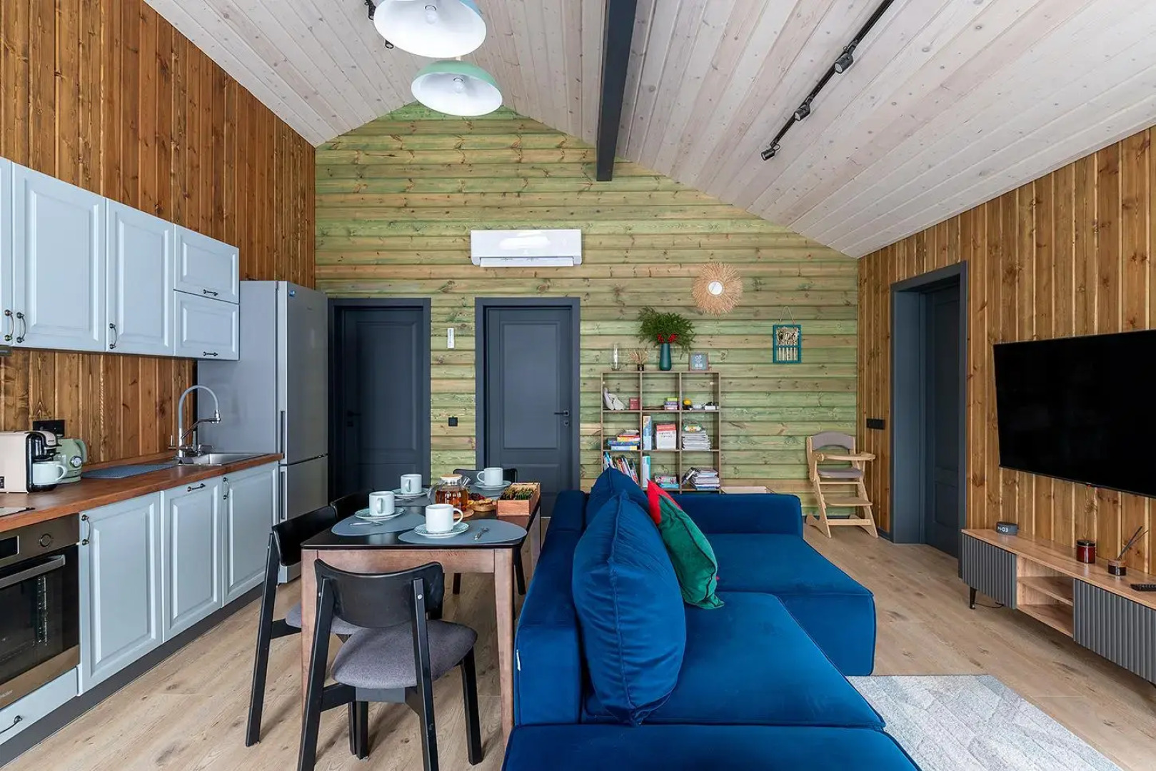 Зелёный луг