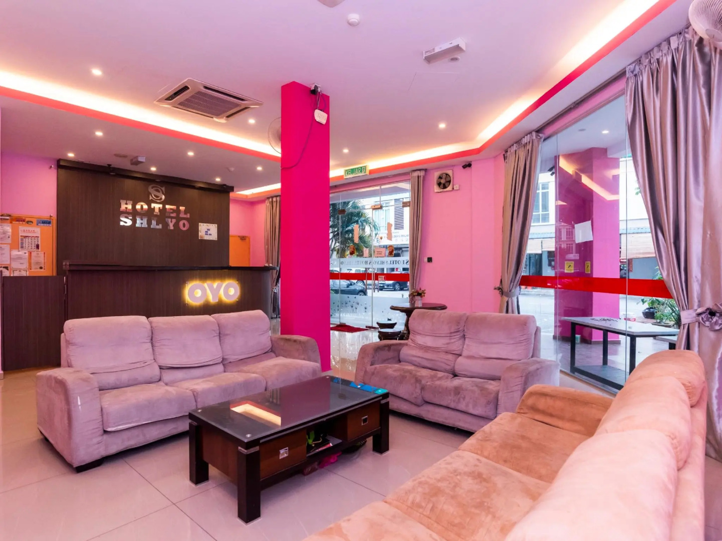 OYO 1172 Hotel Shlyo