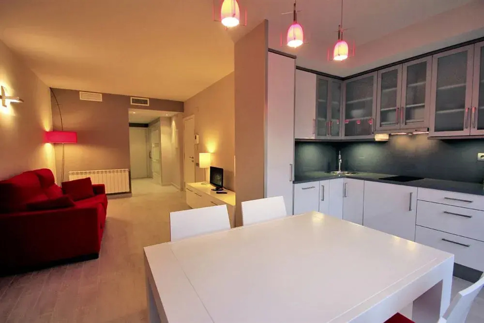 Lagaya Apartaments & Spa