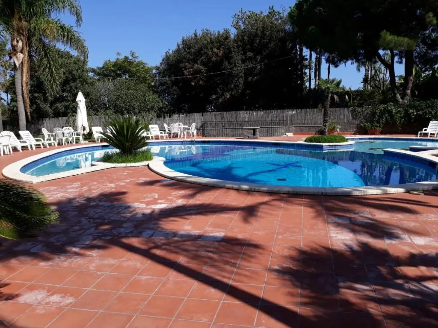 andrew's apartment - mulinia residence