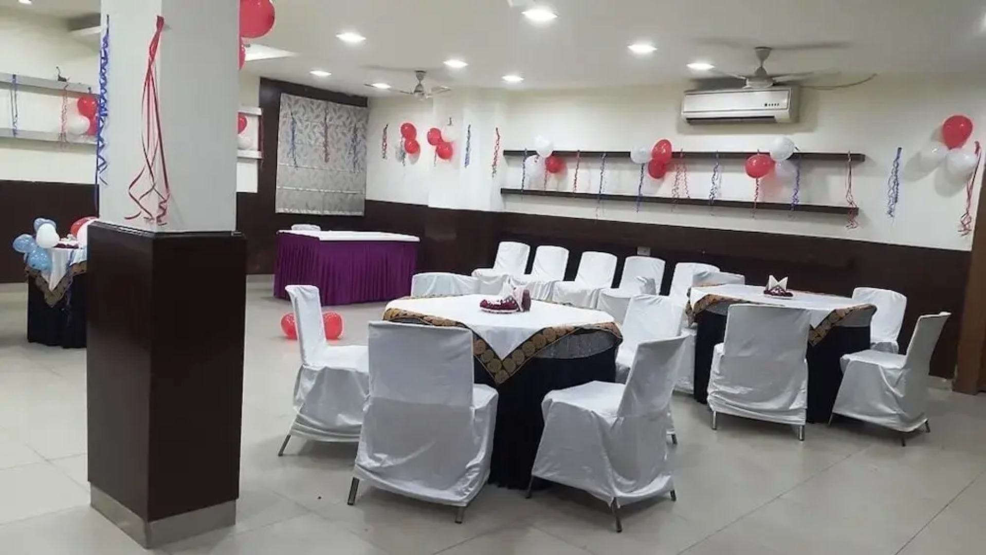 Hotel Mandakini Plaza