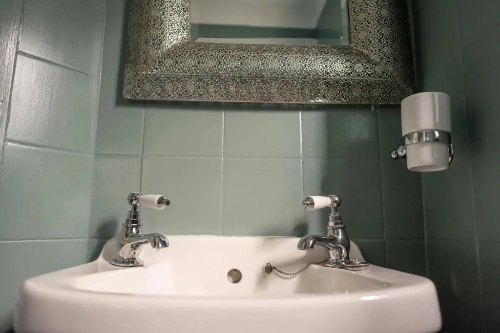 Clovelly Guest House