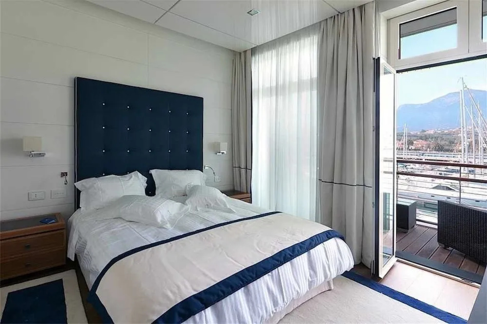 Albergo Yacht Club Marina di Loano