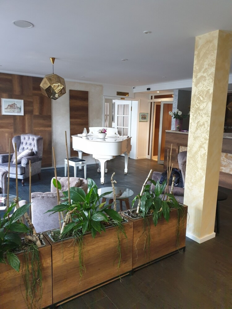 Hotelbetrieb Seeschau GmbH