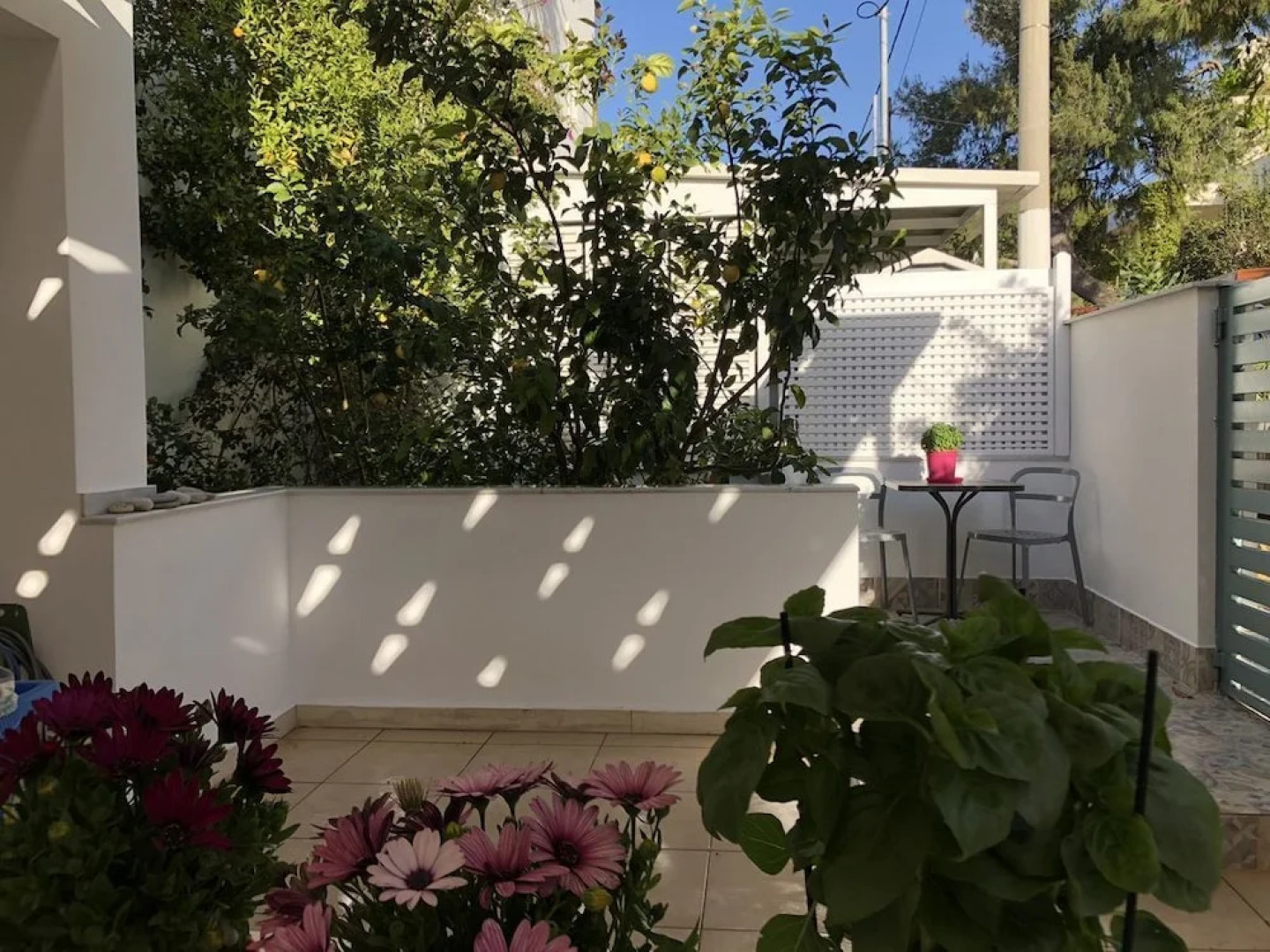 Porto Rafti view by Akroploron