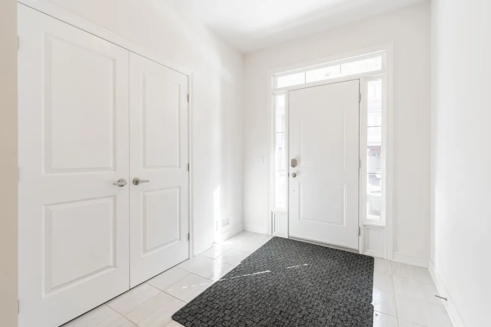 Luxurious Brand New Four Bedroom Townhouse