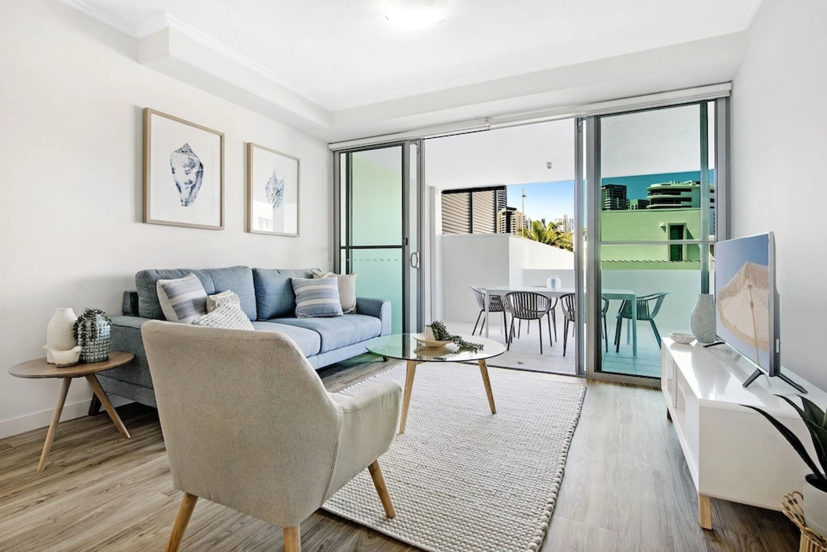 Boutique Broadbeach Living Near Convention Centre