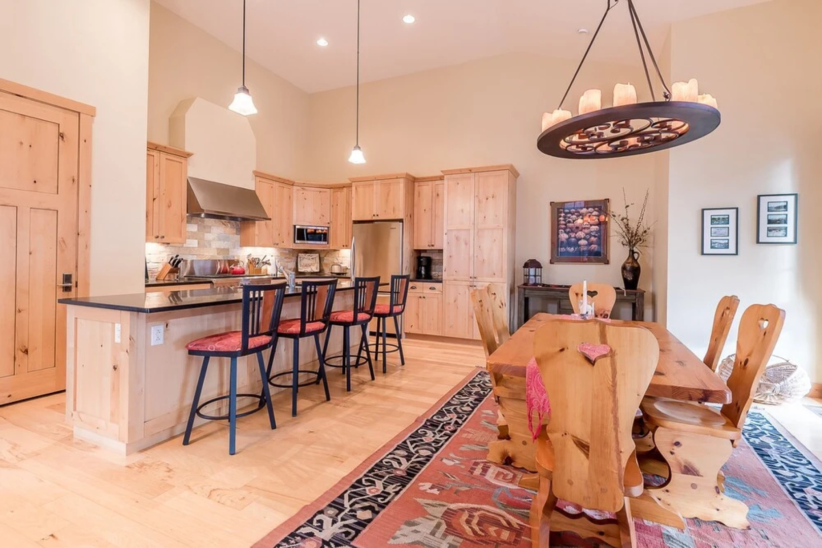 Angani Way Townhome 102 by Alpine Lodging Sun Valley