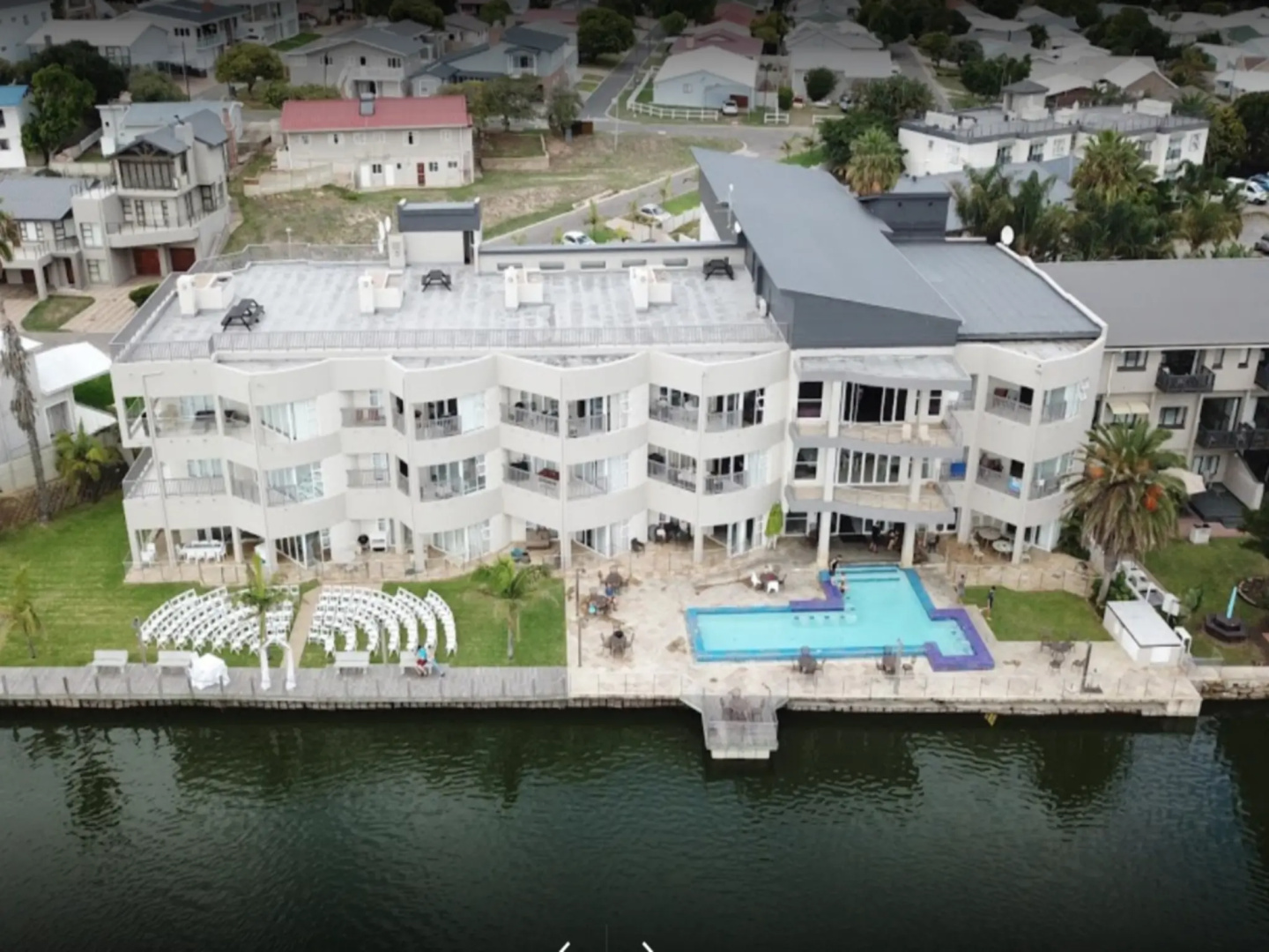 Riviera Hotel