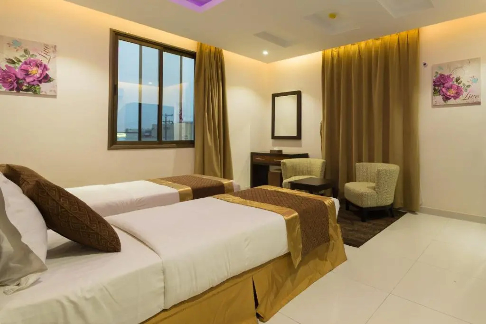 Sharurah Plaza Hotel