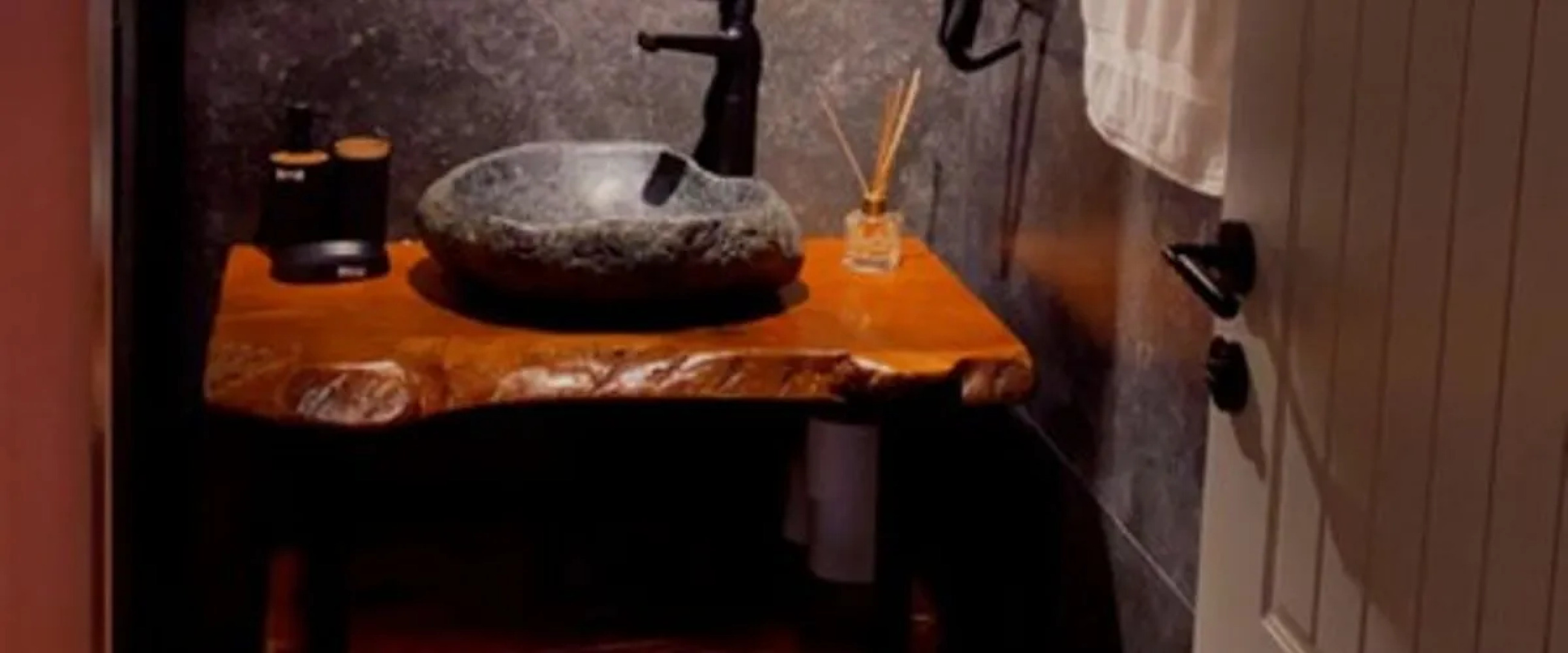 Lavinya Suit Bungalov