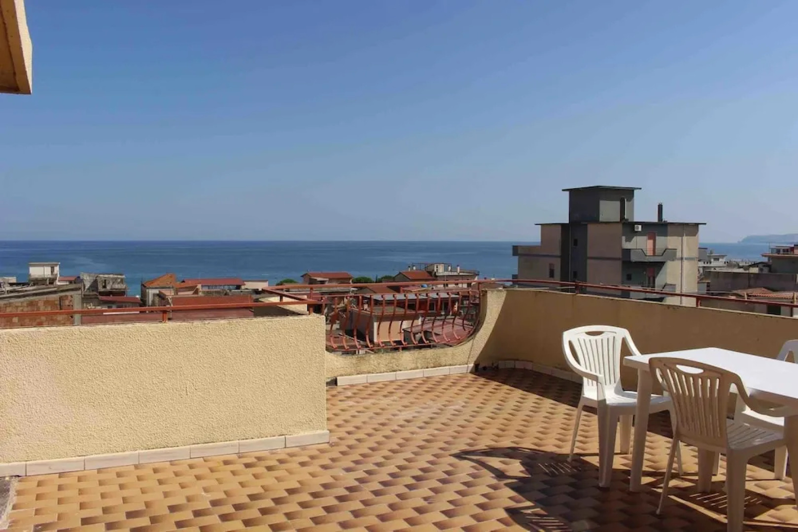 Appartamento vista mare - 5° piano