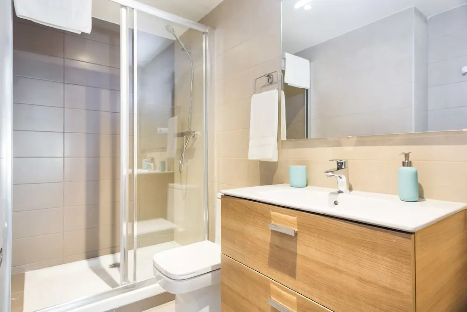 Olala Port Forum Apartments