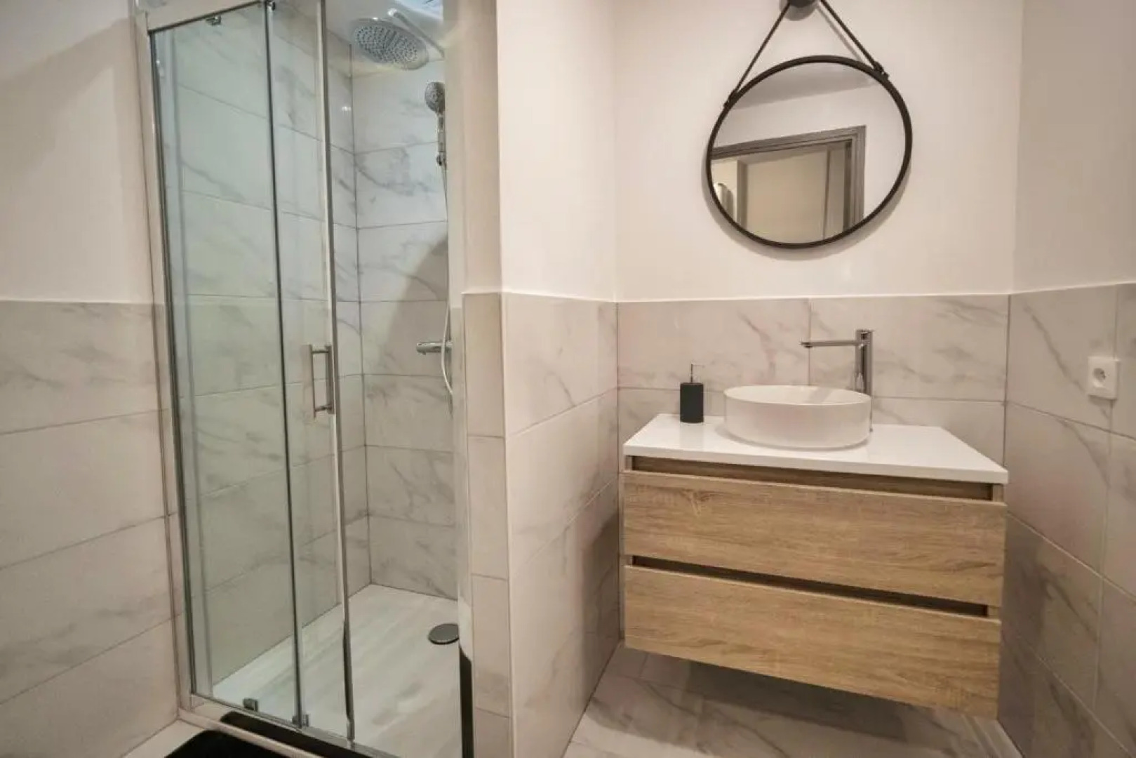 ❂ Les Logis de la Trémoille ❂ Cozy ❂ Netflix ❂