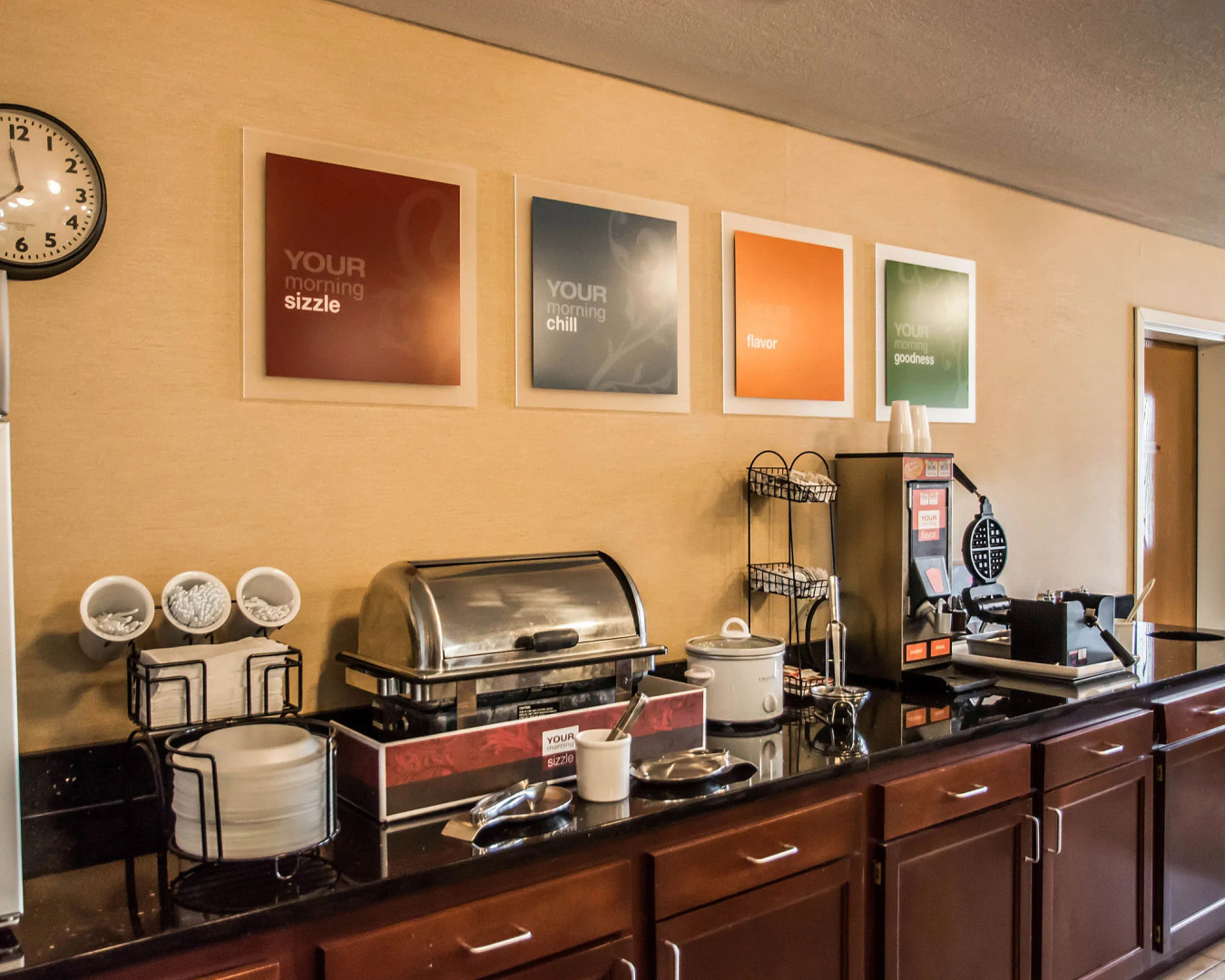 Comfort Inn & Suites Cincinnati Eastgate