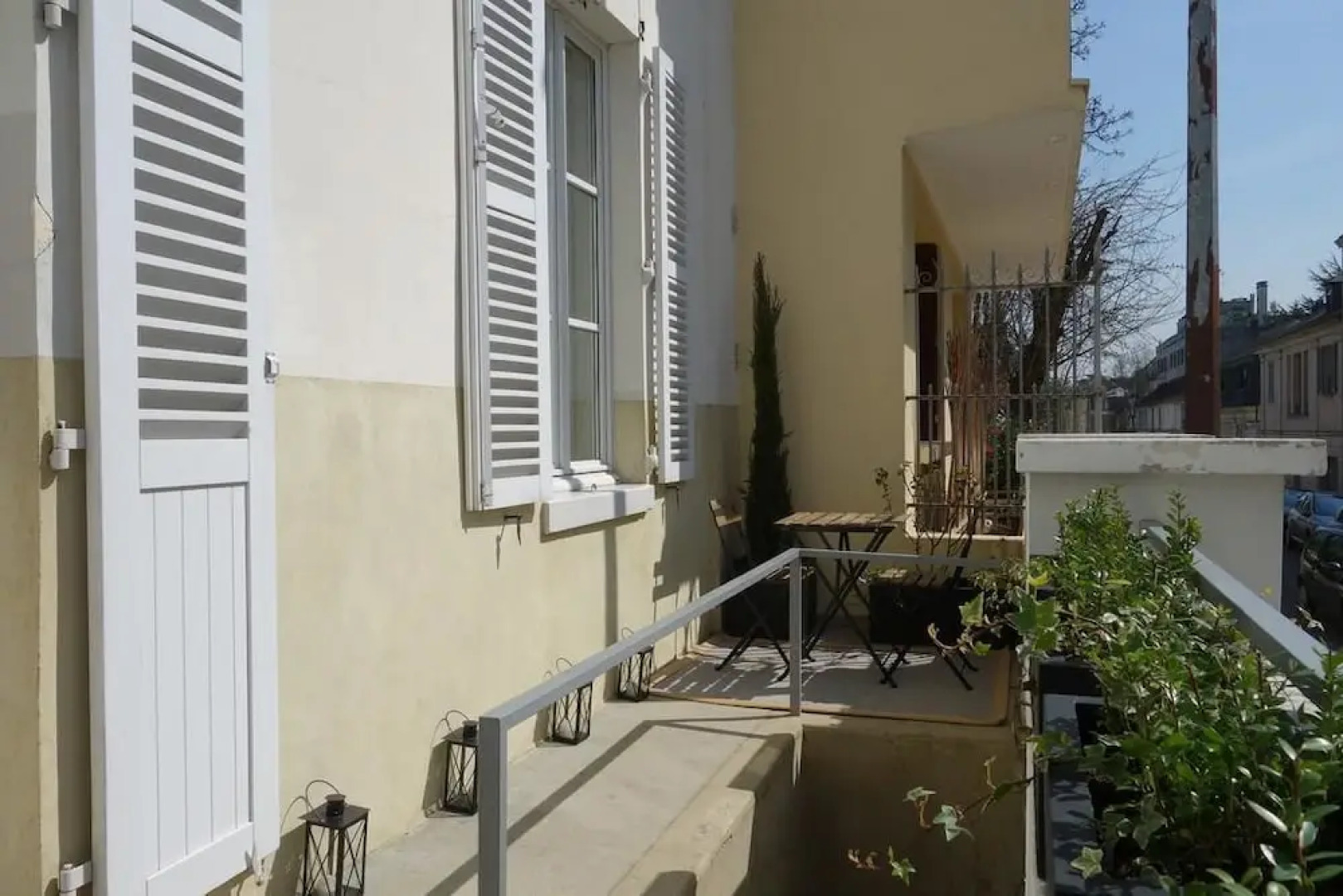 La Terrasse de Mademoiselle