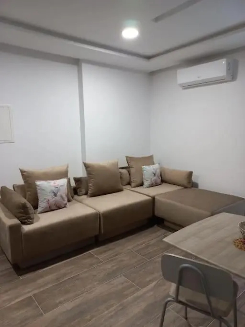 Magnifique appartement avec terrasse et piscine