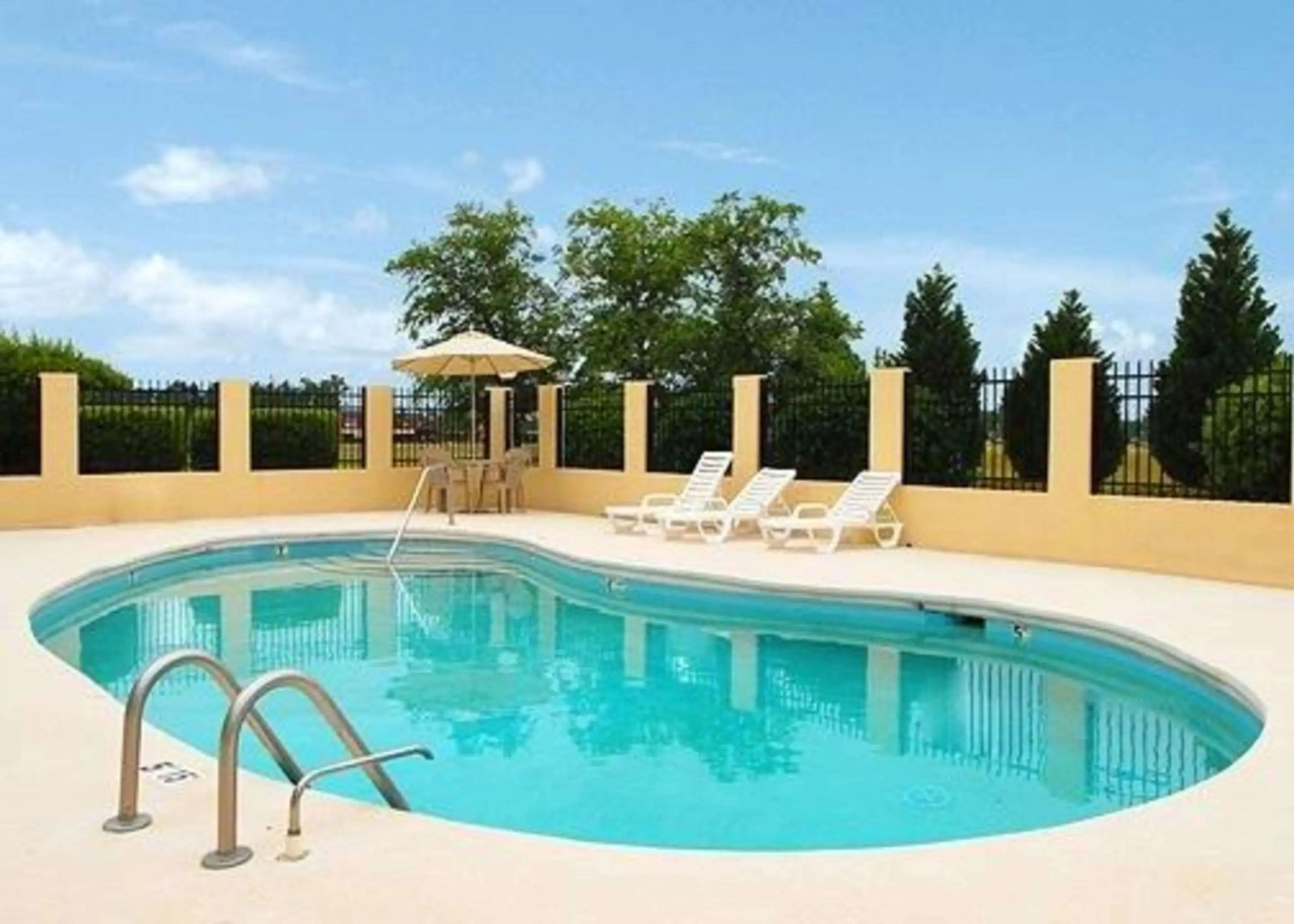 Quality Inn Mullins - Marion