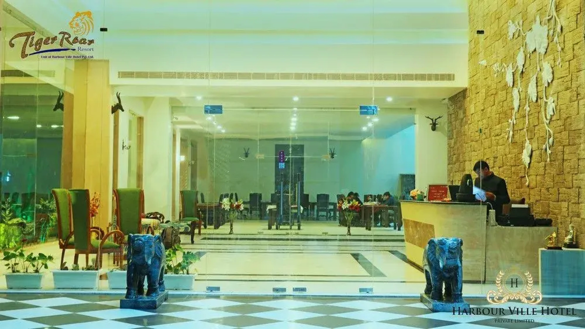 Clarks Safari Ranthambore