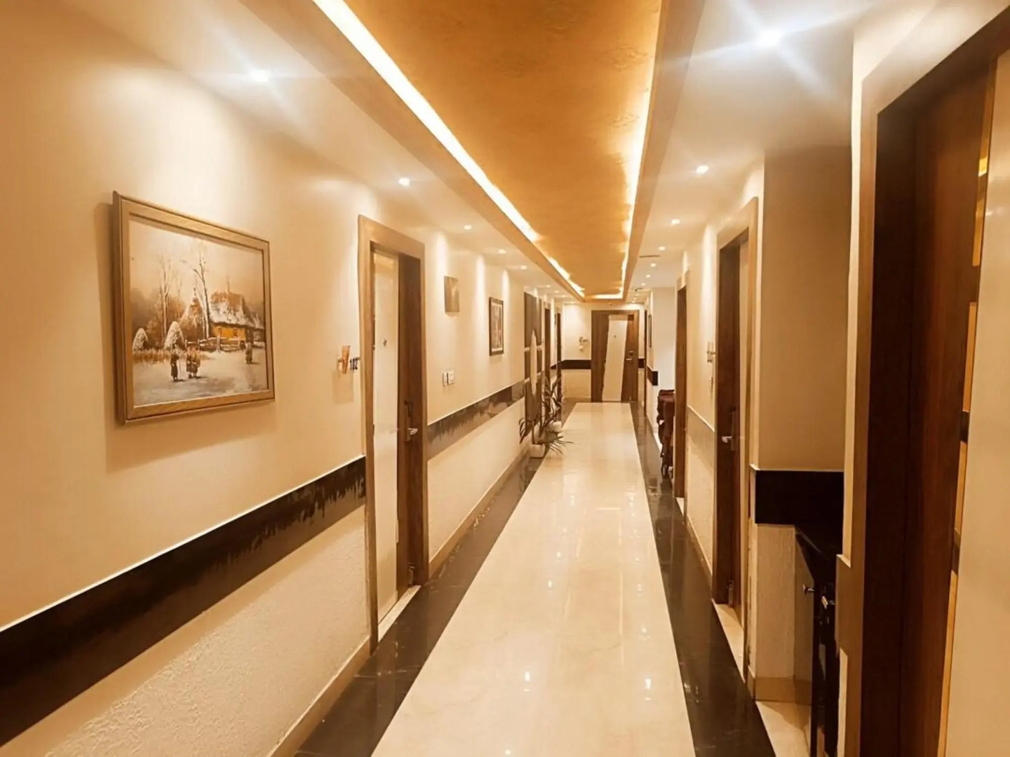 Treebo Tryst Golden Crown