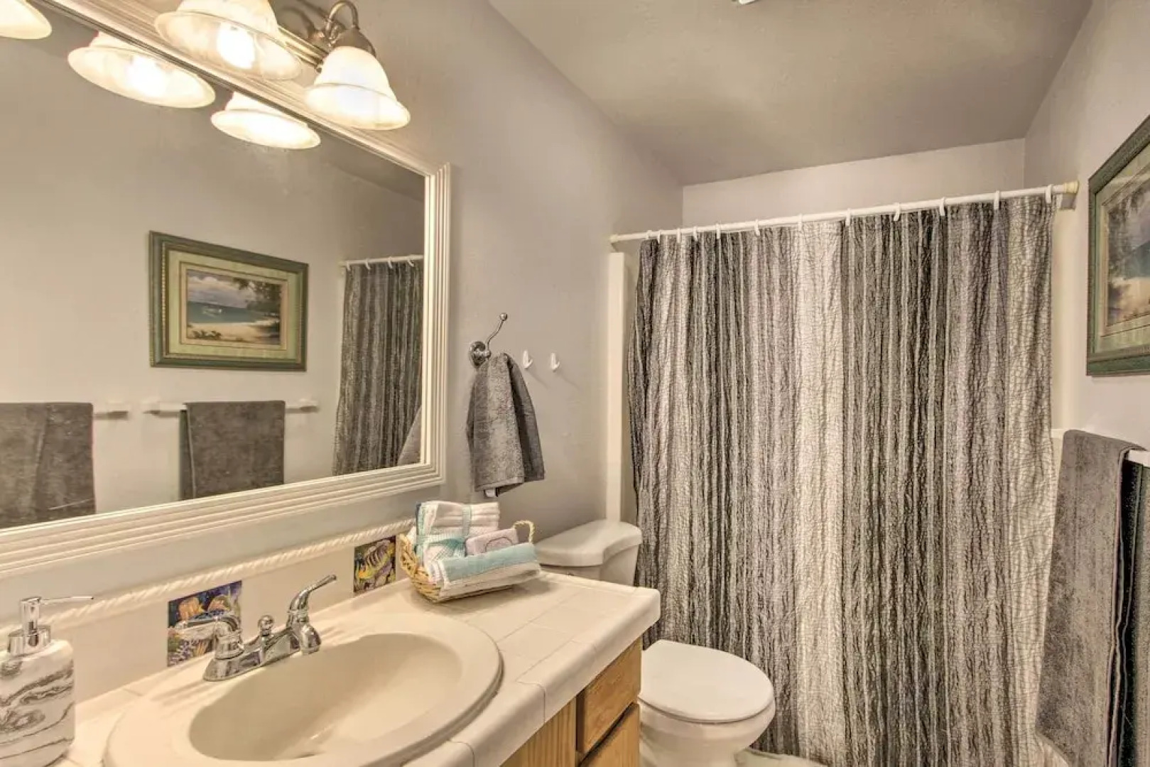 Cozy Home By Henderson Bay - 8 Miles to Gig Harbor