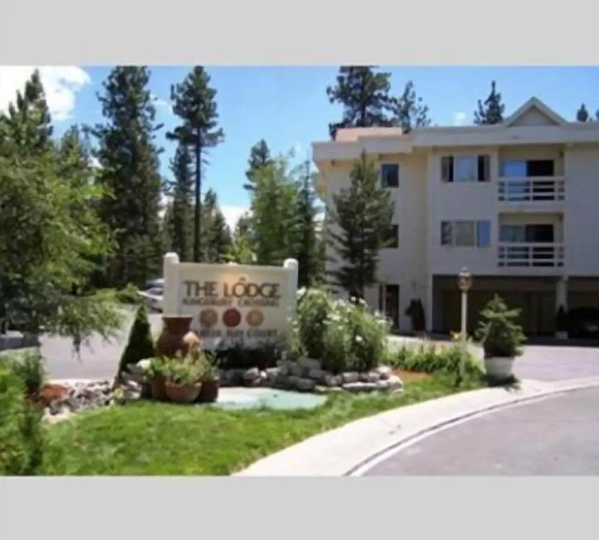 GetAways at the Lodge at Kingsbury Crossing