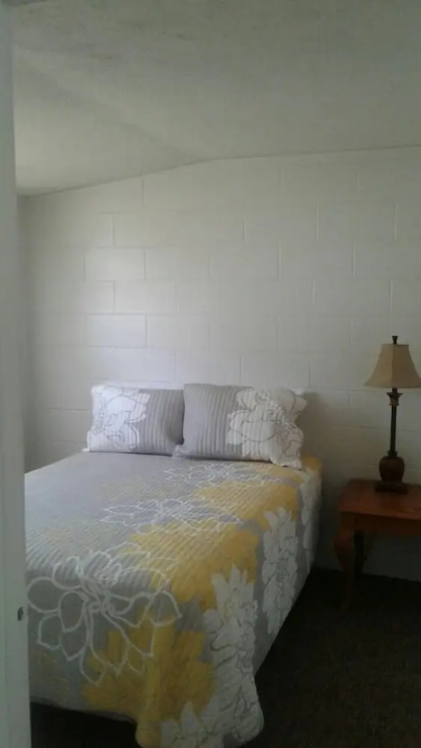 Astor Bridge Marina & Motel