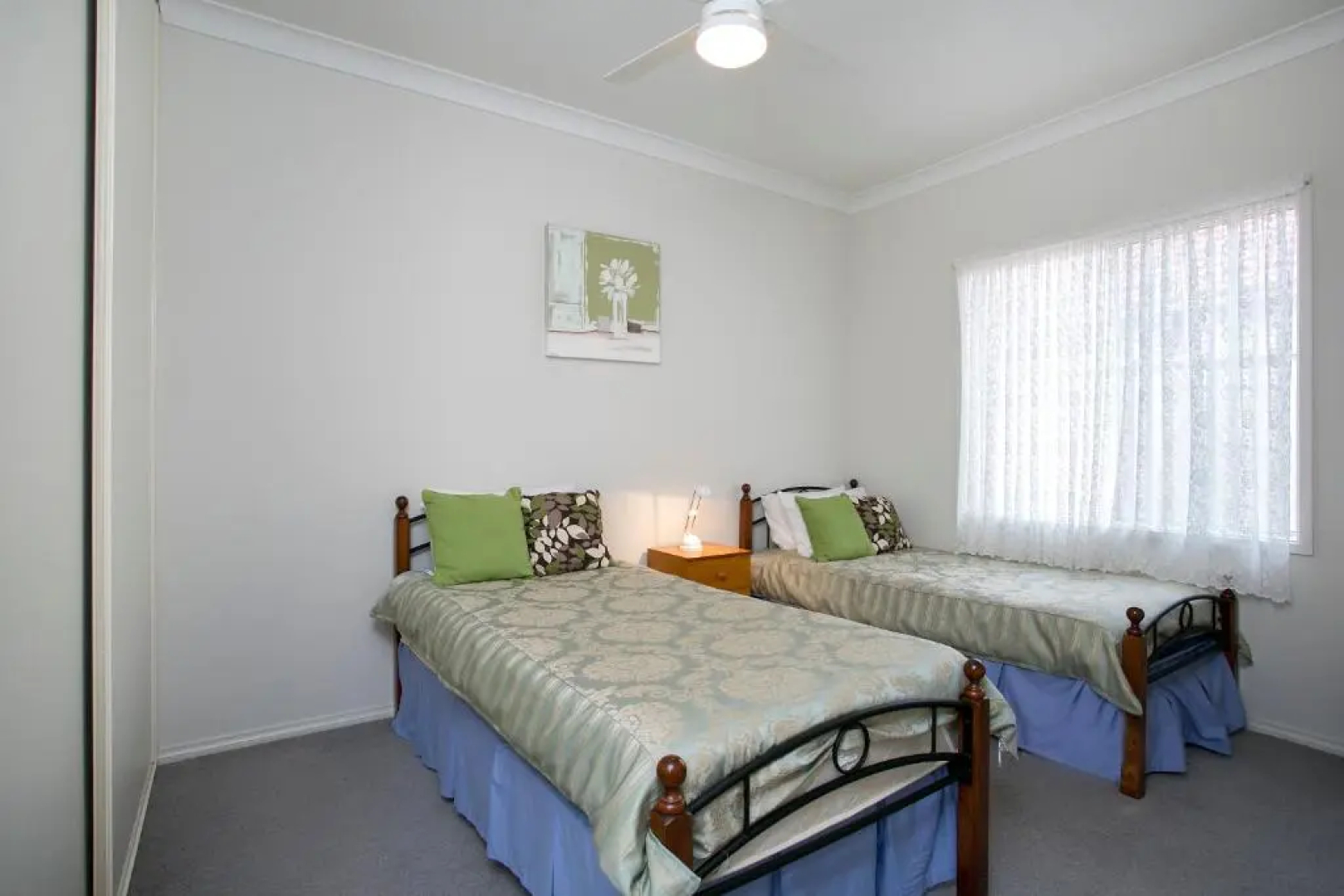 All Seasons Port Elliot Holiday House