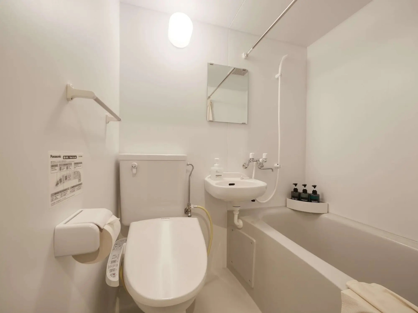 Cabin&Hotel Constant Naha