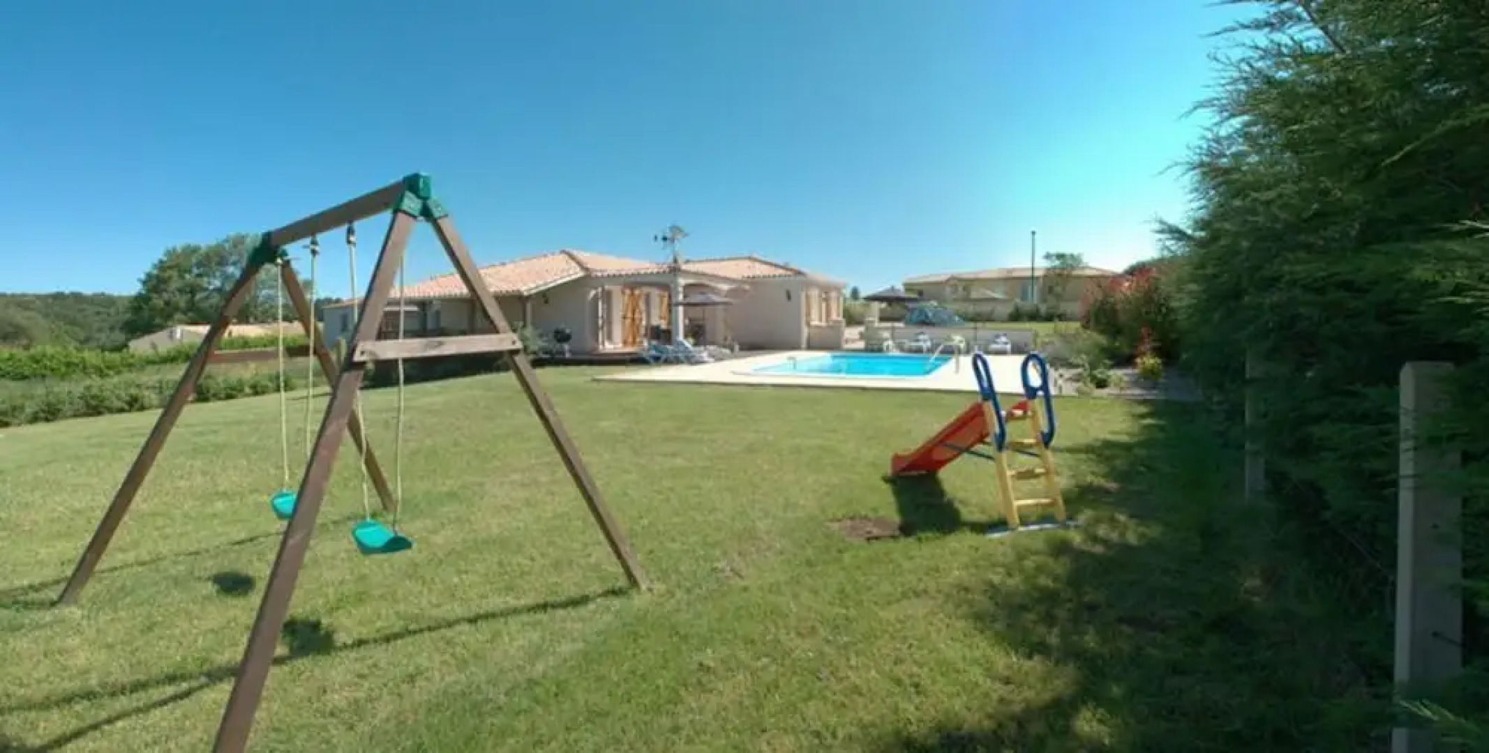 Lovely 3-bed Villa in Les Cammazes