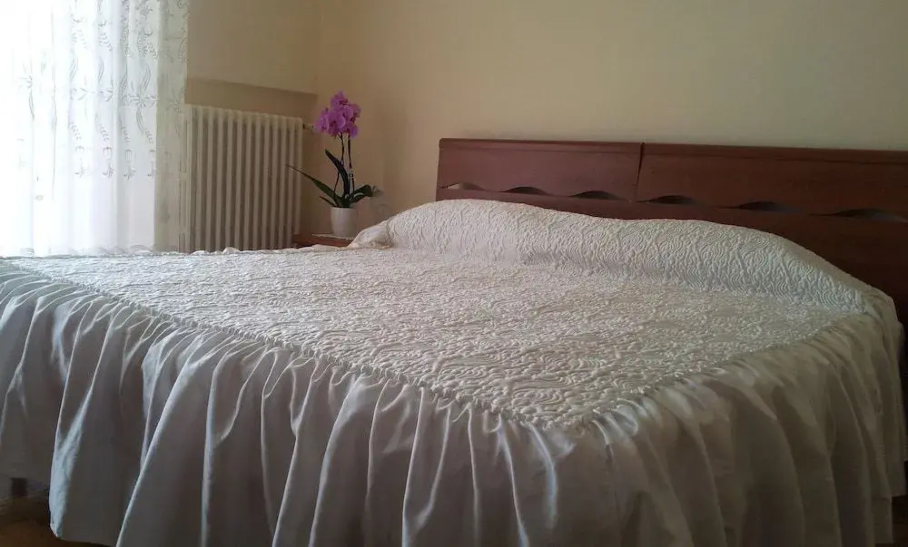 Bed and Breakfast Groane