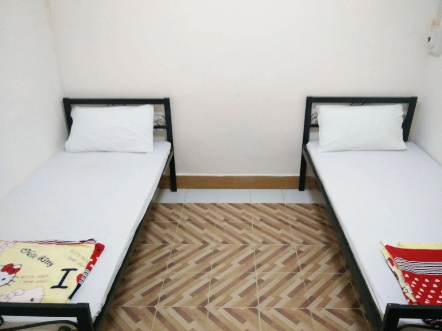 Orange Backpacker Hostel