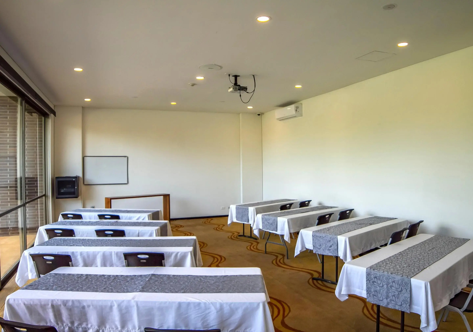 MG Hotels & Suites